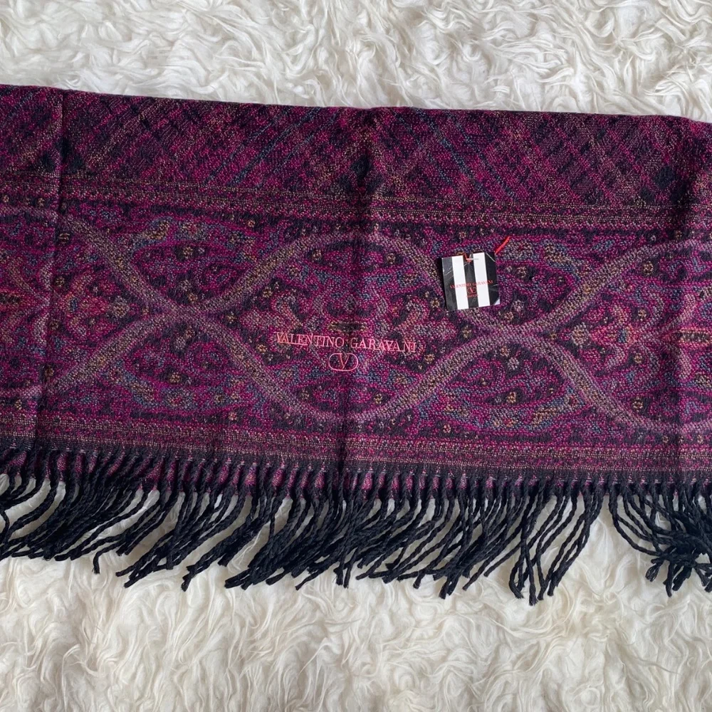 Valentino Garvanni Multicolor Square Scarf/muffler